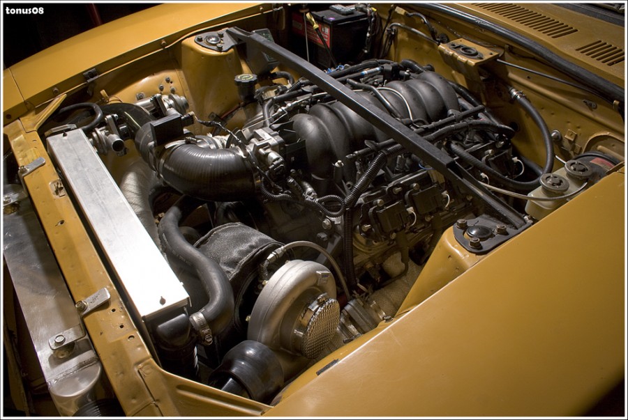Datsun 240Z V8 от Corvette