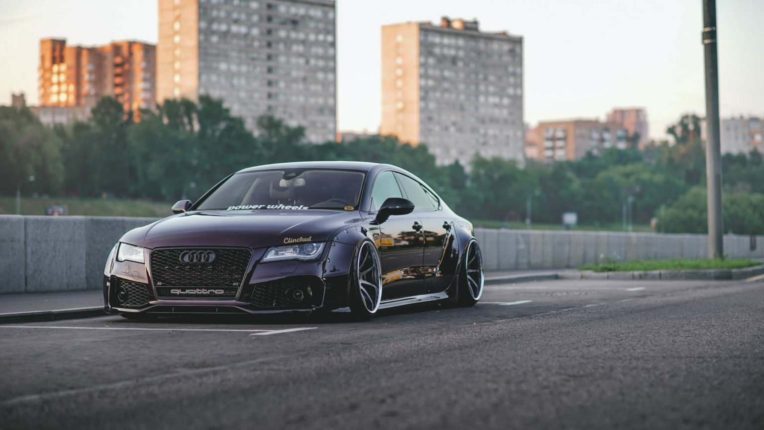 Корч Audi r8